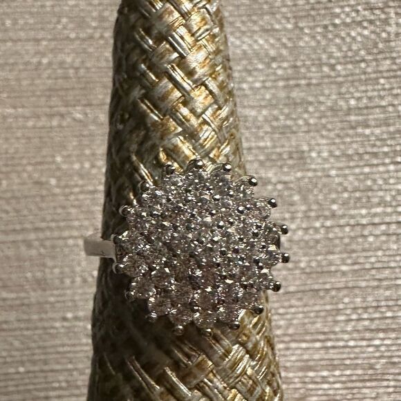 925 Sterling Silver Plated Art Deco Circle Cluster Statement Ring - Picture 10 of 14